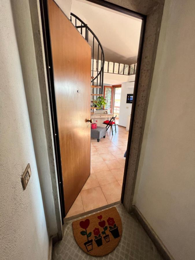 Mansardina A Pochi Passi Da Roma Morlupo Exterior photo